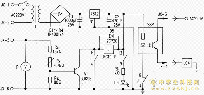 FM-zender voor de aanvullende over-voltage bescherming circuit voordat de eindversterker