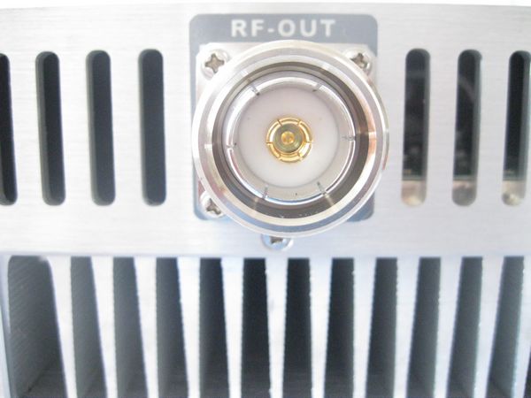 fm transmitter connector