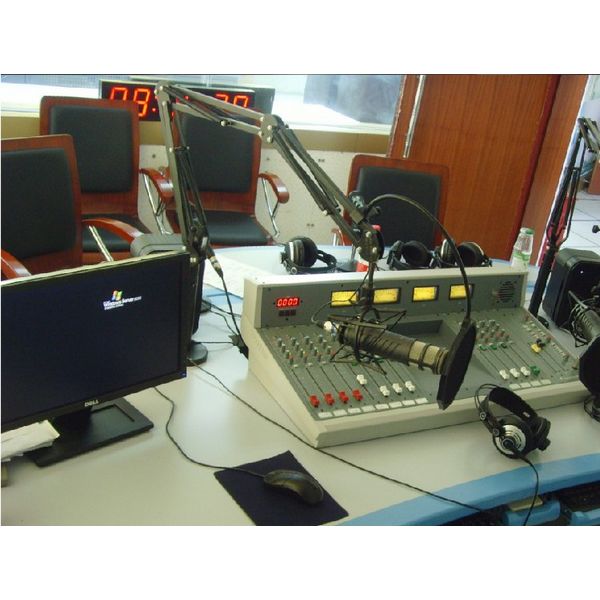 FMUSER Analog Radio Matangazo ya Studio Studio Vifaa vya Mfumo kamili