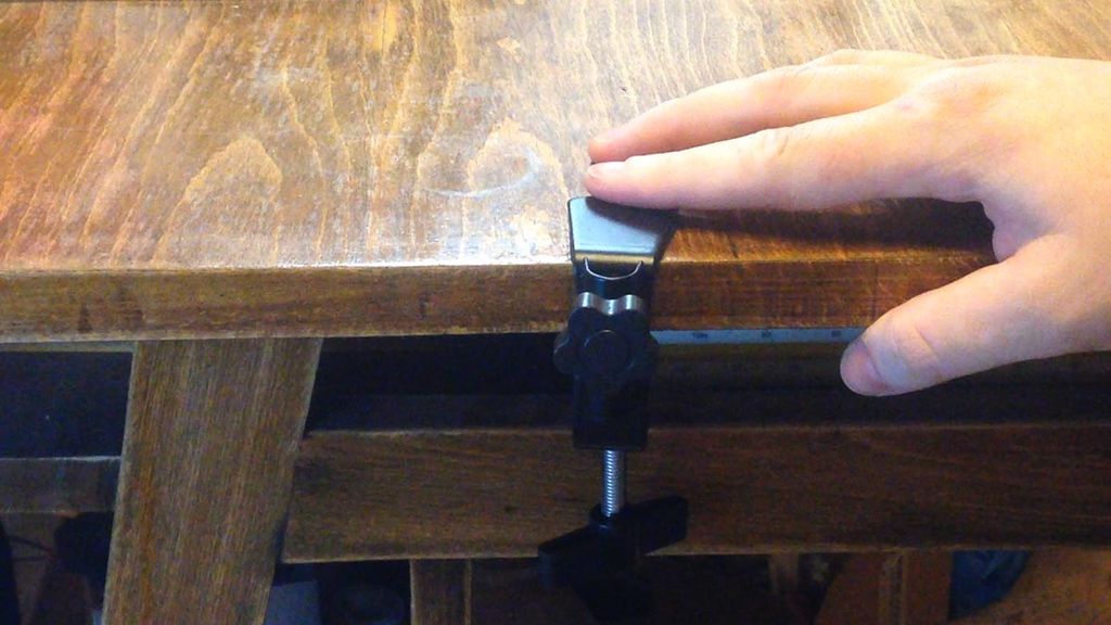 How to set up the microphone stand