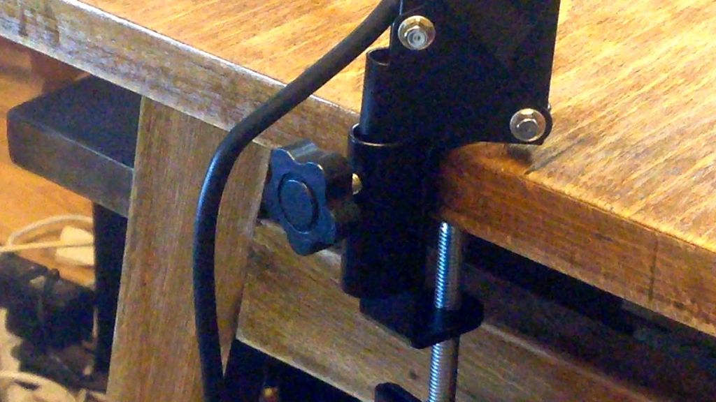 How to set up the microphone stand